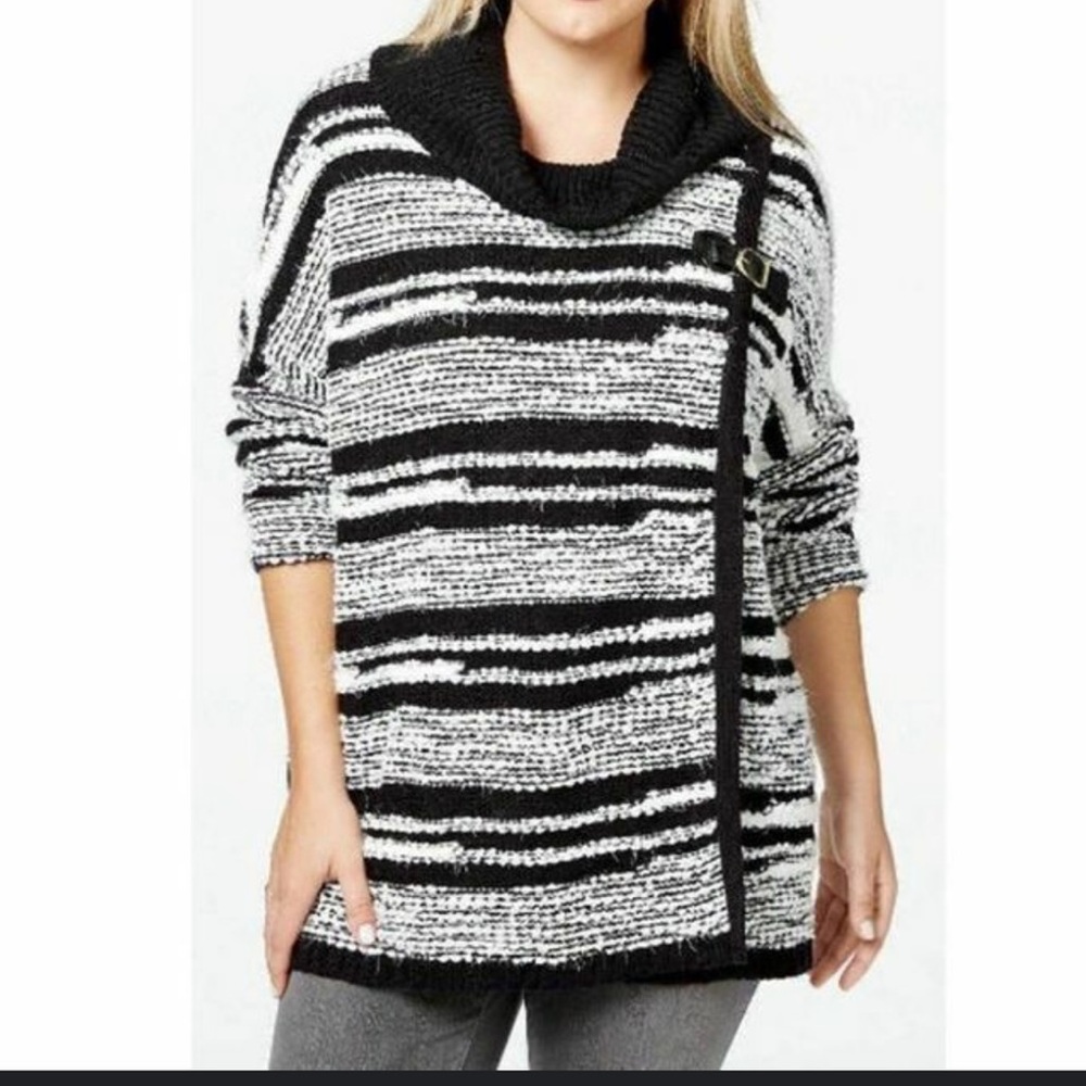 Calvin Klein Black and White Cardigan Type Sweater, Size S/M